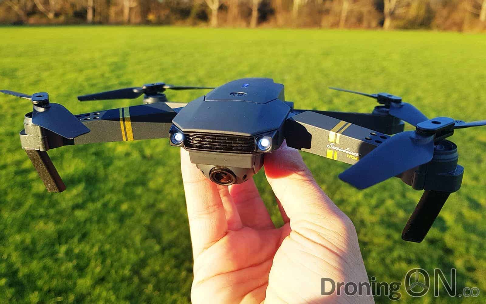 e58 pocket drone